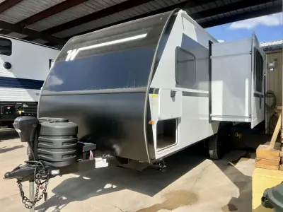 2026 Winnebago Micro Minnie 2108TB photo 2
