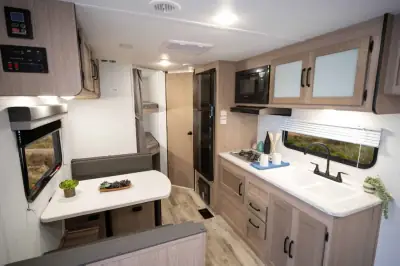 2026 Gulf Stream Ameri-Lite Super Lite 26BHG photo 6