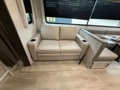 2027 Coachmen Catalina Legacy Edition 273DBHCK photo 41