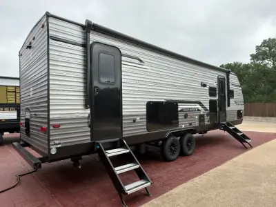 2027 Coachmen Catalina Legacy Edition 273DBHCK photo 4