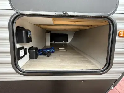 2027 Coachmen Catalina Legacy Edition 273DBHCK photo 64