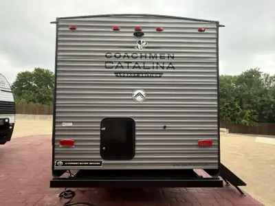 2027 Coachmen Catalina Legacy Edition 273DBHCK photo 5