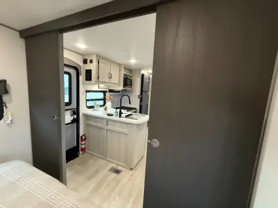 2027 Coachmen Catalina Legacy Edition 273DBHCK photo 20