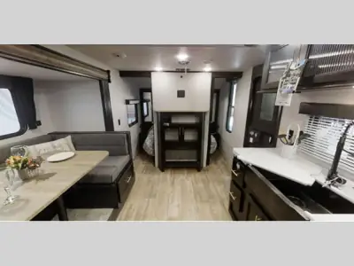 2021 Forest River Cherokee Grey Wolf 23DBH photo 8