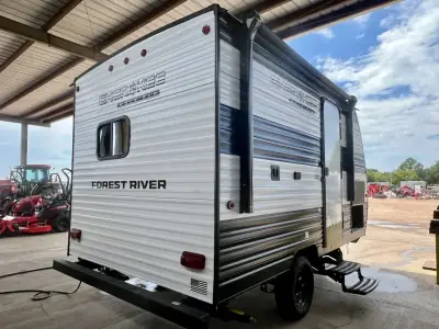 2026 Forest River Cherokee Wolf Pup 14RKW photo 3
