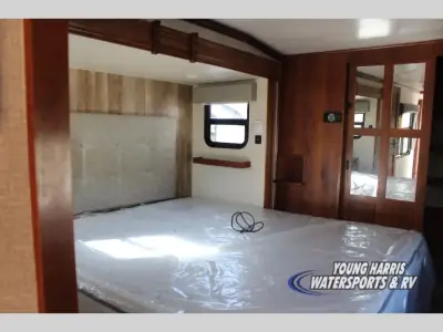 2017 Heartland Bighorn 3760EL photo 18