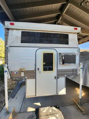 Used 2017 E-z Lite Compact Short Bed