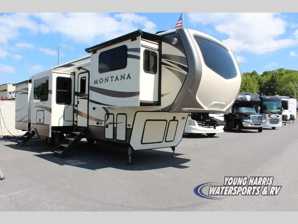 2017 Keystone Montana 3731FL exterior