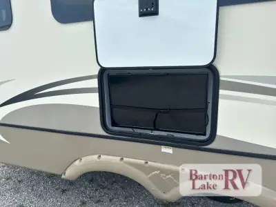 2018 Keystone Montana 3130RE photo 58