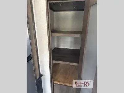 2018 Keystone Montana 3130RE photo 25