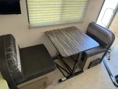 2019 Forest River r-pod RP-180 photo 20