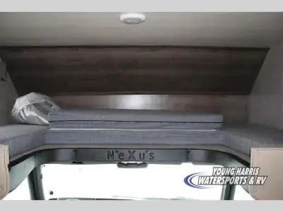2023 Nexus Wraith 33W photo 15