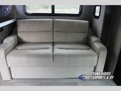 2023 Nexus Wraith 33W photo 13