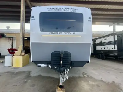 2026 Forest River Cherokee Alpha Wolf 33BH photo 6
