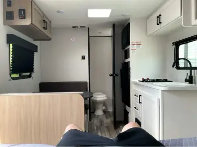 2026 Jayco JAY FLIGHT SLX 170FQ SPORT EDITION photo 13