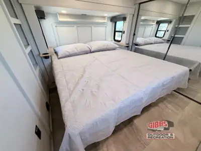 2027 Shasta Rvs Phoenix 336RL photo 34