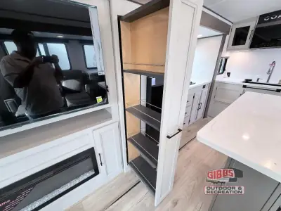 2027 Coachmen American Spirit 2975RL photo 21