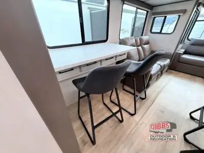 2027 Coachmen American Spirit 2975RL photo 10
