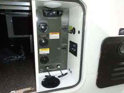 2027 Keystone Cougar Sport 2100ML photo 7