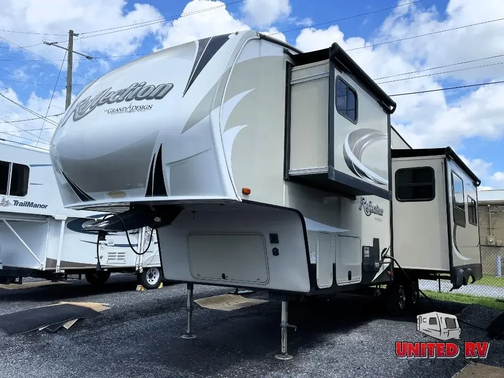 2018 Grand Design Reflection 29RS exterior