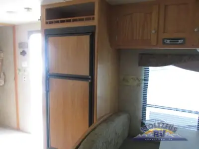 2009 Sunnybrook Sunset Creek 266RB photo 11