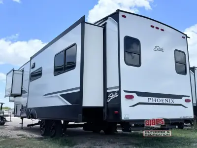 2027 Shasta Rvs Phoenix Lite 30BH photo 5