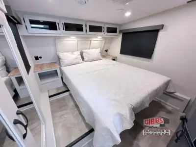 2027 Shasta Rvs Phoenix Lite 30BH photo 35
