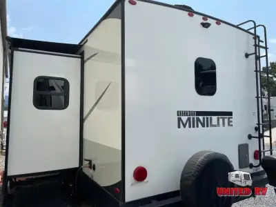 2023 Forest River Rockwood Mini Lite 2511S photo 6