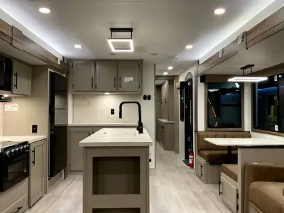 2026 K-Z Connect C313MK photo 15
