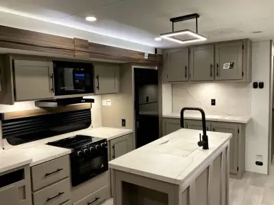 2026 K-Z Connect C313MK photo 31