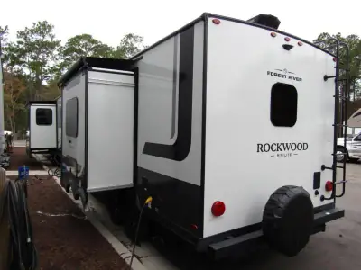 2026 Rockwood ROCKWOOD MINI LITE 2108RB photo 3