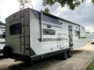 2026 K-Z Connect C302FBK photo 11