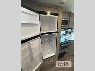 2022 Coachmen Catalina Legacy 263BHSCK photo 29