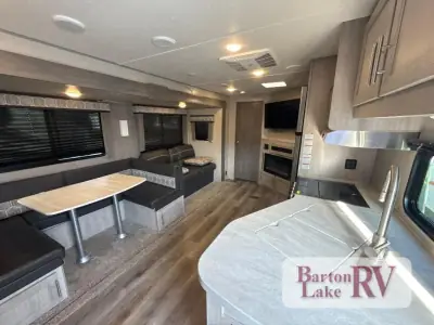 2022 Coachmen Catalina Legacy 263BHSCK photo 4