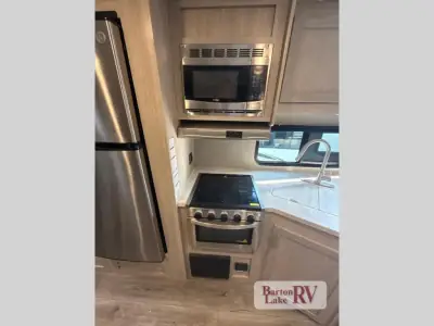 2022 Coachmen Catalina Legacy 263BHSCK photo 23