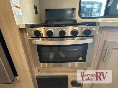 2022 Coachmen Catalina Legacy 263BHSCK photo 27