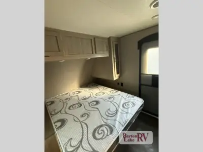 2022 Coachmen Catalina Legacy 263BHSCK photo 34