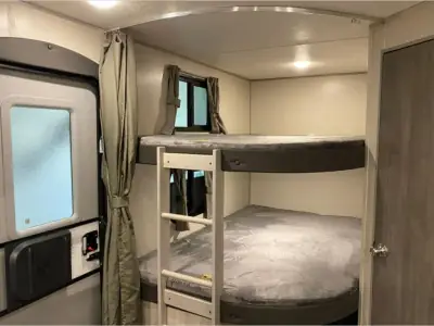 2022 Coachmen Catalina Legacy 263BHSCK photo 57