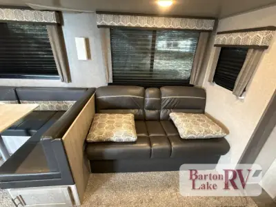 2022 Coachmen Catalina Legacy 263BHSCK photo 16