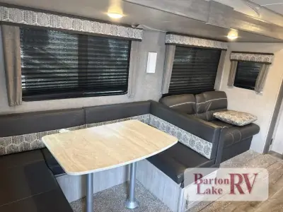 2022 Coachmen Catalina Legacy 263BHSCK photo 13