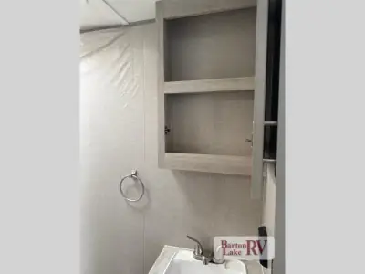 2022 Coachmen Catalina Legacy 263BHSCK photo 11