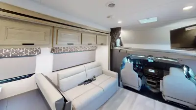 2026 Forest River FOREST RIVER SUNSEEKER 2850SLEF photo 4