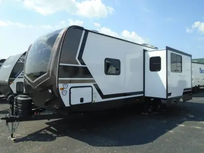 2027 Keystone Bullet Crossfire 245RKS photo 8