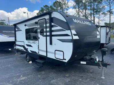 2021 Heartland Mallard M180BH