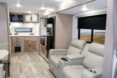 2026 Gulf Stream Ameri-Lite Ultra Lite 240RK photo 3