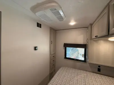 2027 Coachmen Catalina Legacy Edition 283RKS photo 50