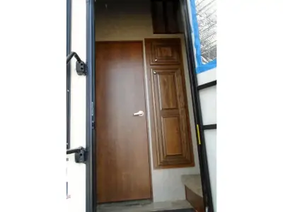 2018 Heartland Bighorn Traveler 39MB photo 9