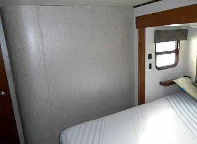2018 Heartland Bighorn Traveler 39MB photo 21