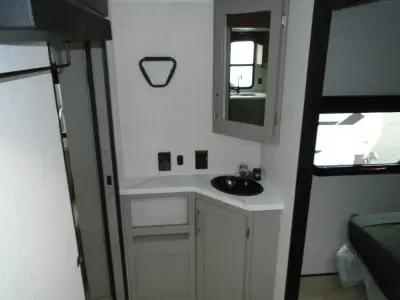 2027 Keystone Hideout 212RKS photo 12