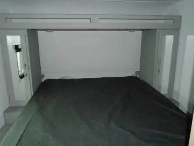 2027 Keystone Hideout 212RKS photo 9